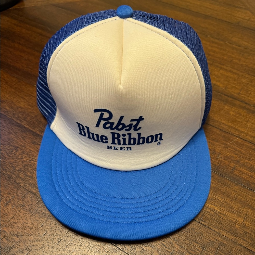 Pabot  Blue Ribbon Beer‎ Mesh Snap Back Truckers Hat Blue/White